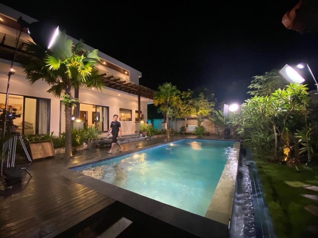 Villa Niang Ando Labuan Bajo Esterno foto