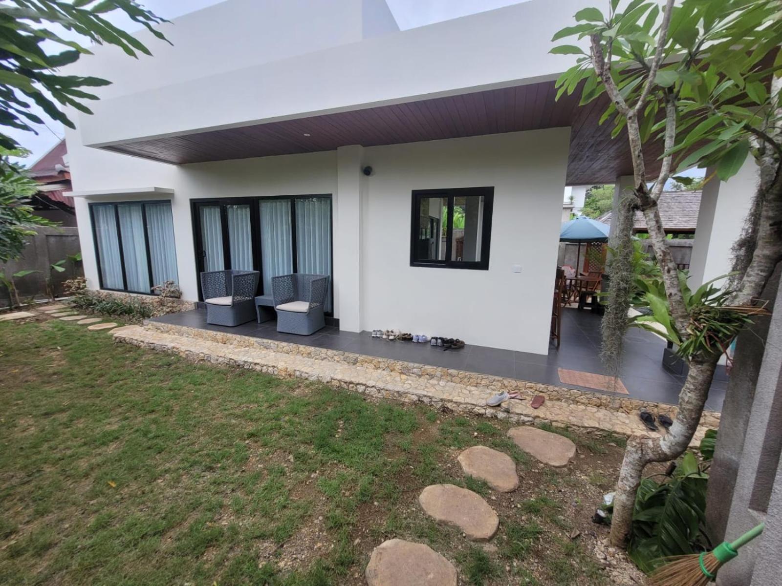 Villa Niang Ando Labuan Bajo Esterno foto